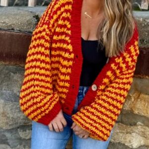 Kansas City Chiefs Chunky Bold Yellow & Red hand knit Cardigan XL